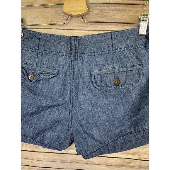 Old Navy Womens 8 Chambray Shorts Flat Front Blue - Picture 7 of 10